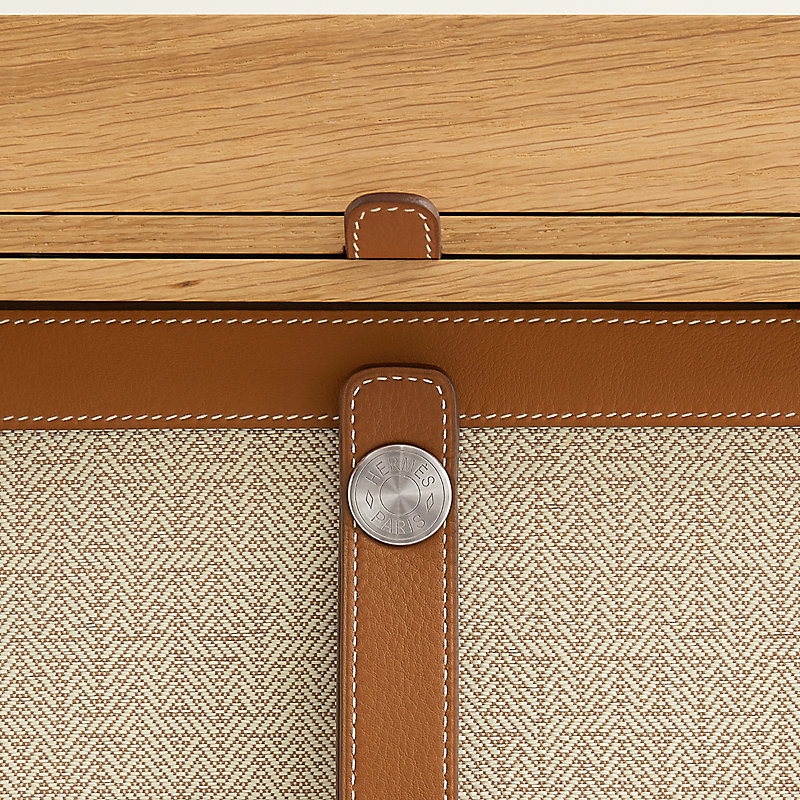 Les Necessaires d'Hermès folding desk | Hermès Canada